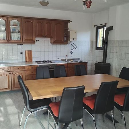 Apartment Denis Kaprije Esterno foto